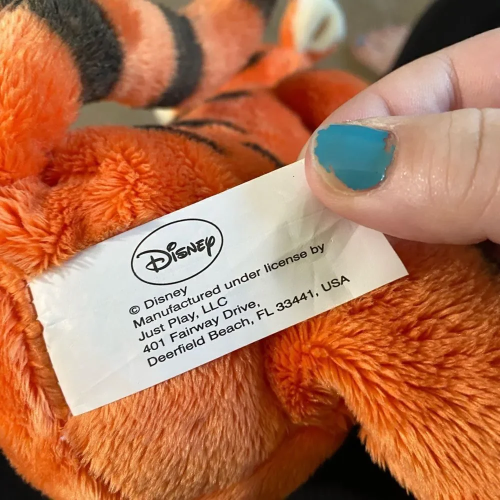 Y2K Tigger and Eeyore Stuffed Animal